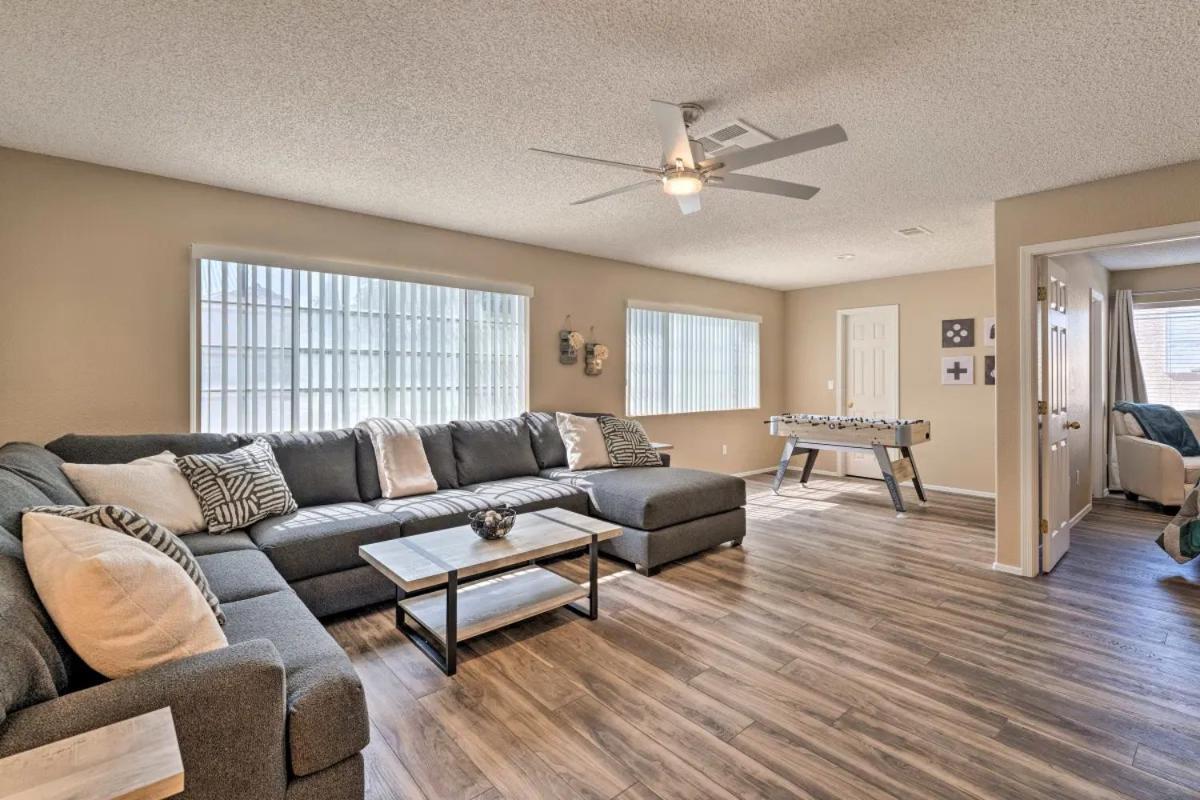 A Beautiful House With Hot Tub, Grill & Games! Villa Las Vegas Eksteriør bilde