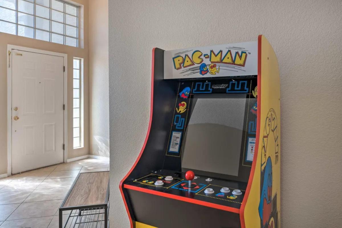 A Beautiful House With Hot Tub, Grill & Games! Villa Las Vegas Eksteriør bilde