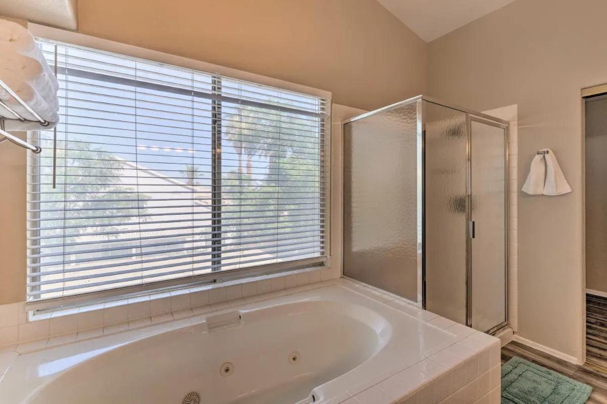A Beautiful House With Hot Tub, Grill & Games! Villa Las Vegas Eksteriør bilde