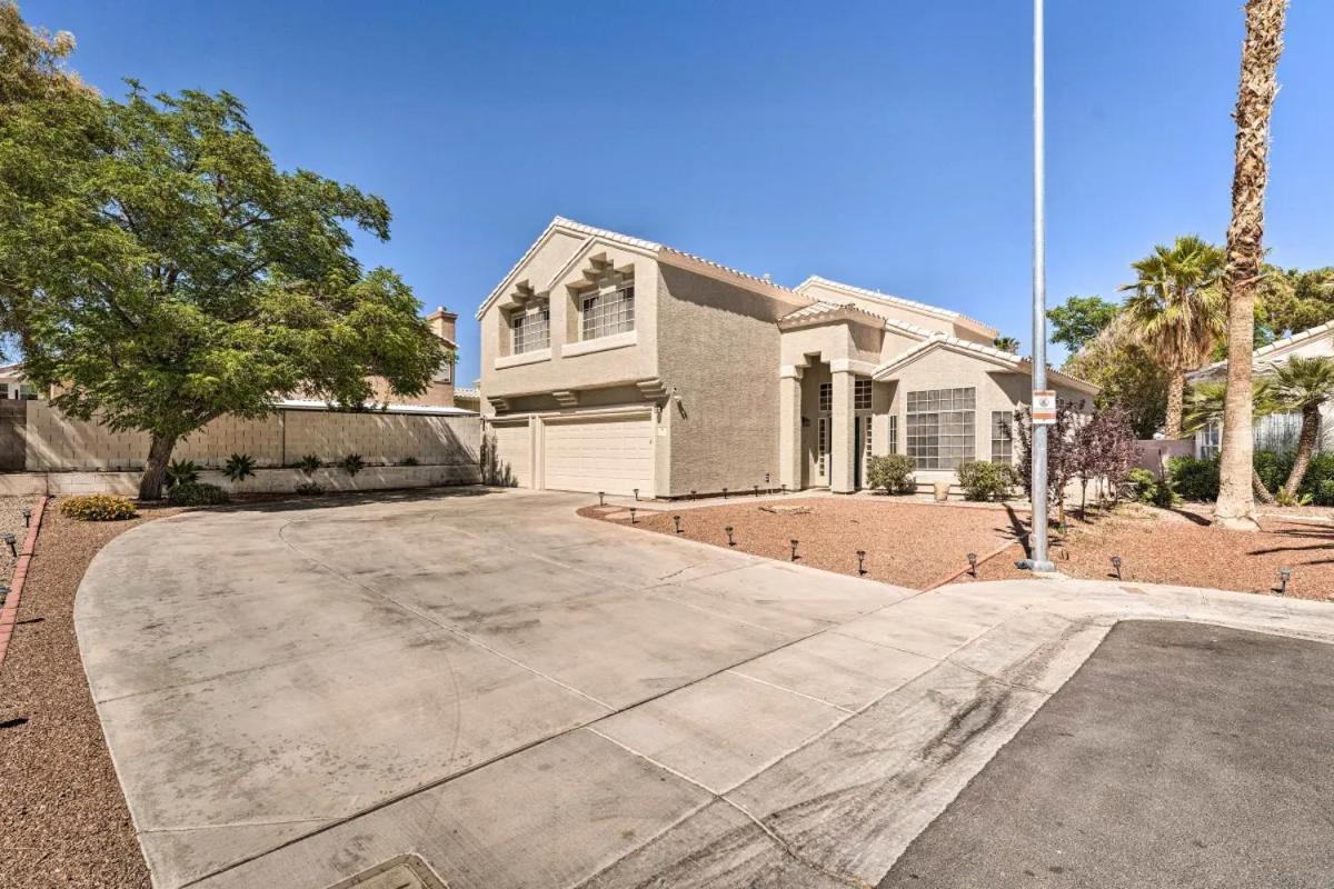 A Beautiful House With Hot Tub, Grill & Games! Villa Las Vegas Eksteriør bilde