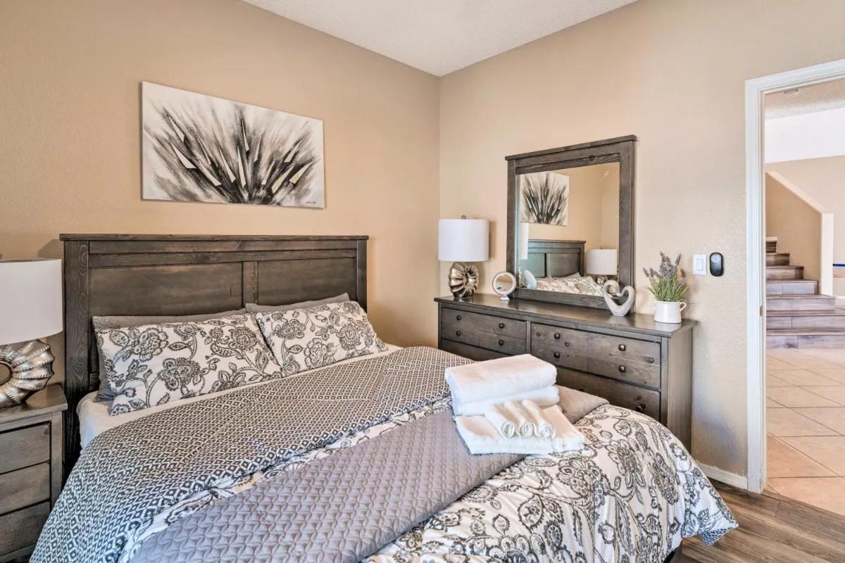 A Beautiful House With Hot Tub, Grill & Games! Villa Las Vegas Eksteriør bilde