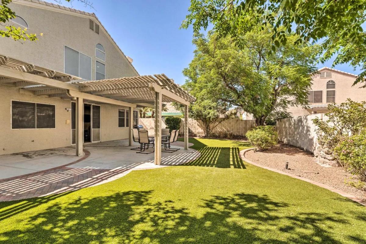 A Beautiful House With Hot Tub, Grill & Games! Villa Las Vegas Eksteriør bilde
