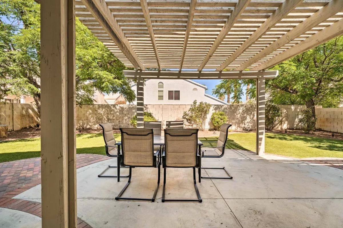 A Beautiful House With Hot Tub, Grill & Games! Villa Las Vegas Eksteriør bilde